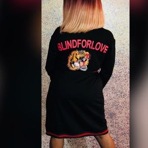 Blind for love stylish cardigan or robe
